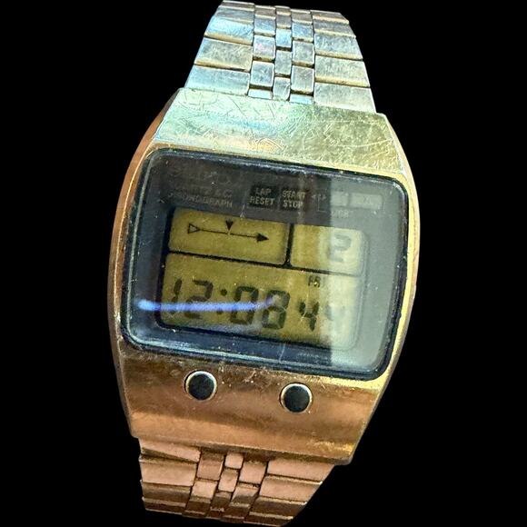 Vintage Seiko M159-505S Gold Tone LCD Digital Chronograph Watch Japan A READ